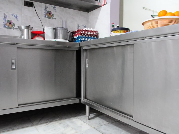 Counter with Sliding Doors — photo 3 of 5