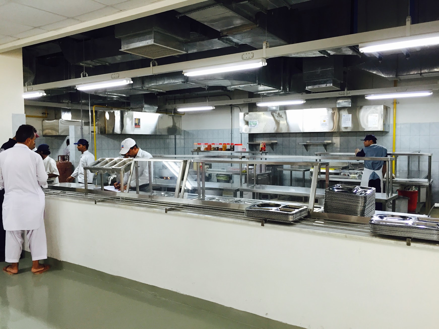 Counter with tray slider — photo 7 of 8