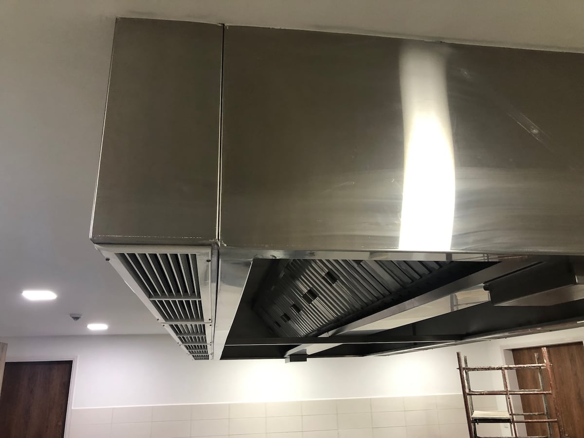Island Exhaust Hood — photo 3 of 6