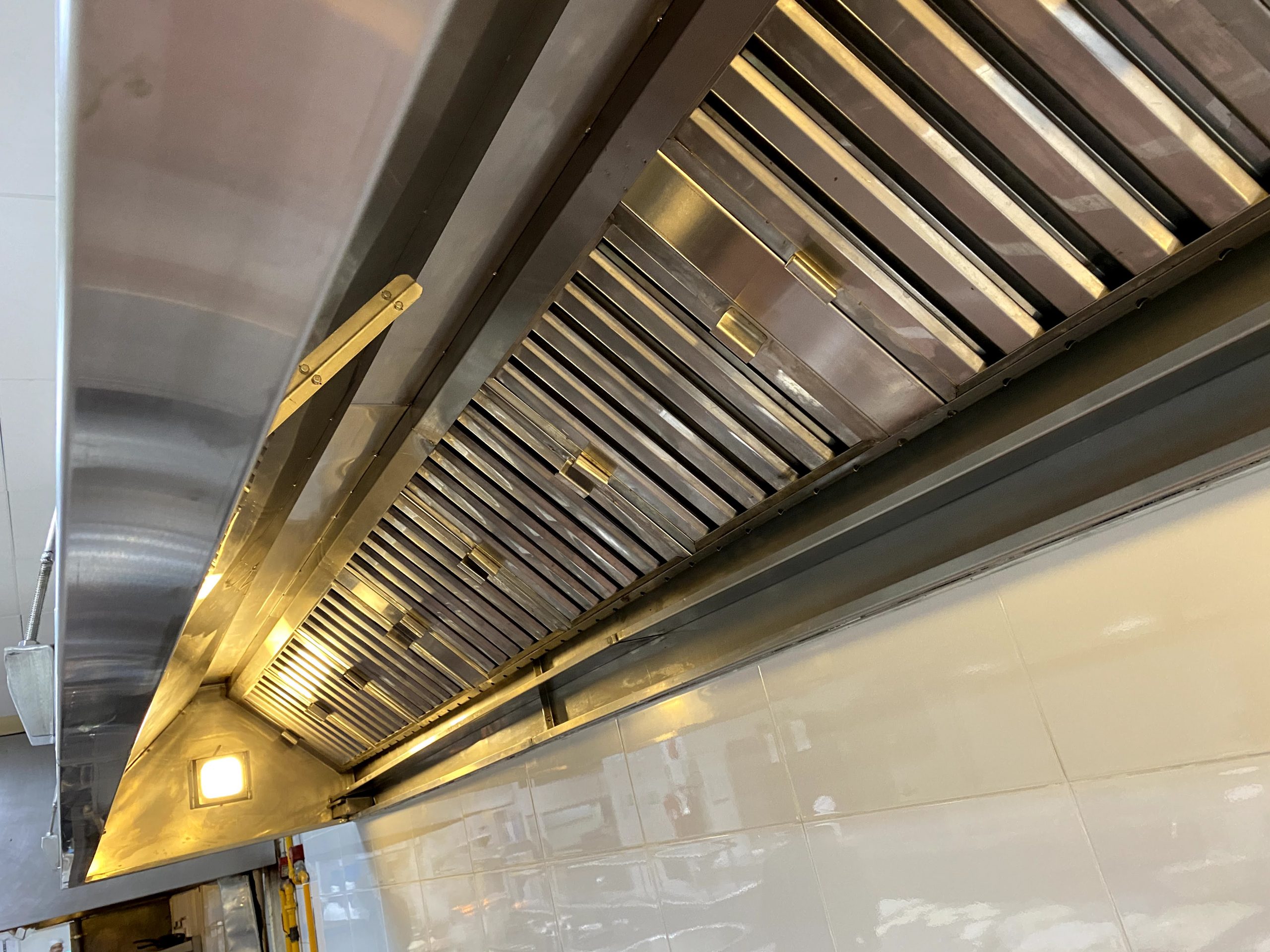 Exhaust Hood Wall Mounted — photo 7 of 9