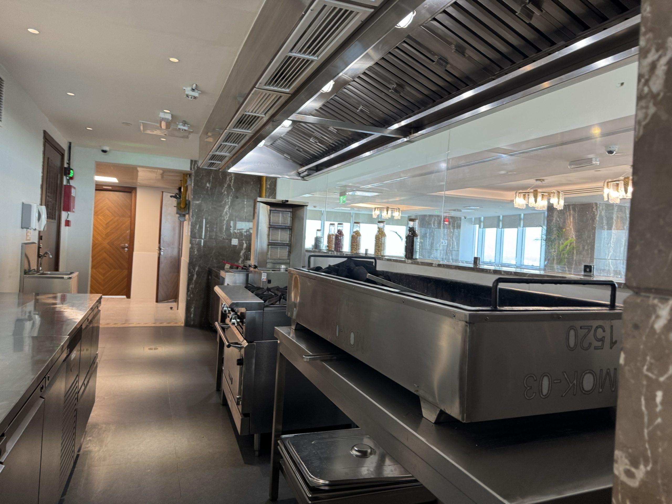 Exhaust Hood Wall Mounted — photo 3 of 9