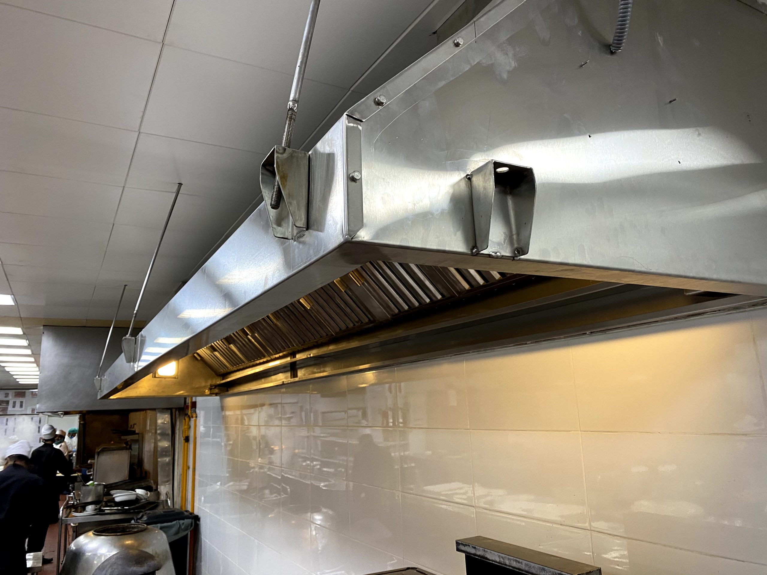 Exhaust Hood Wall Mounted — photo 8 of 9