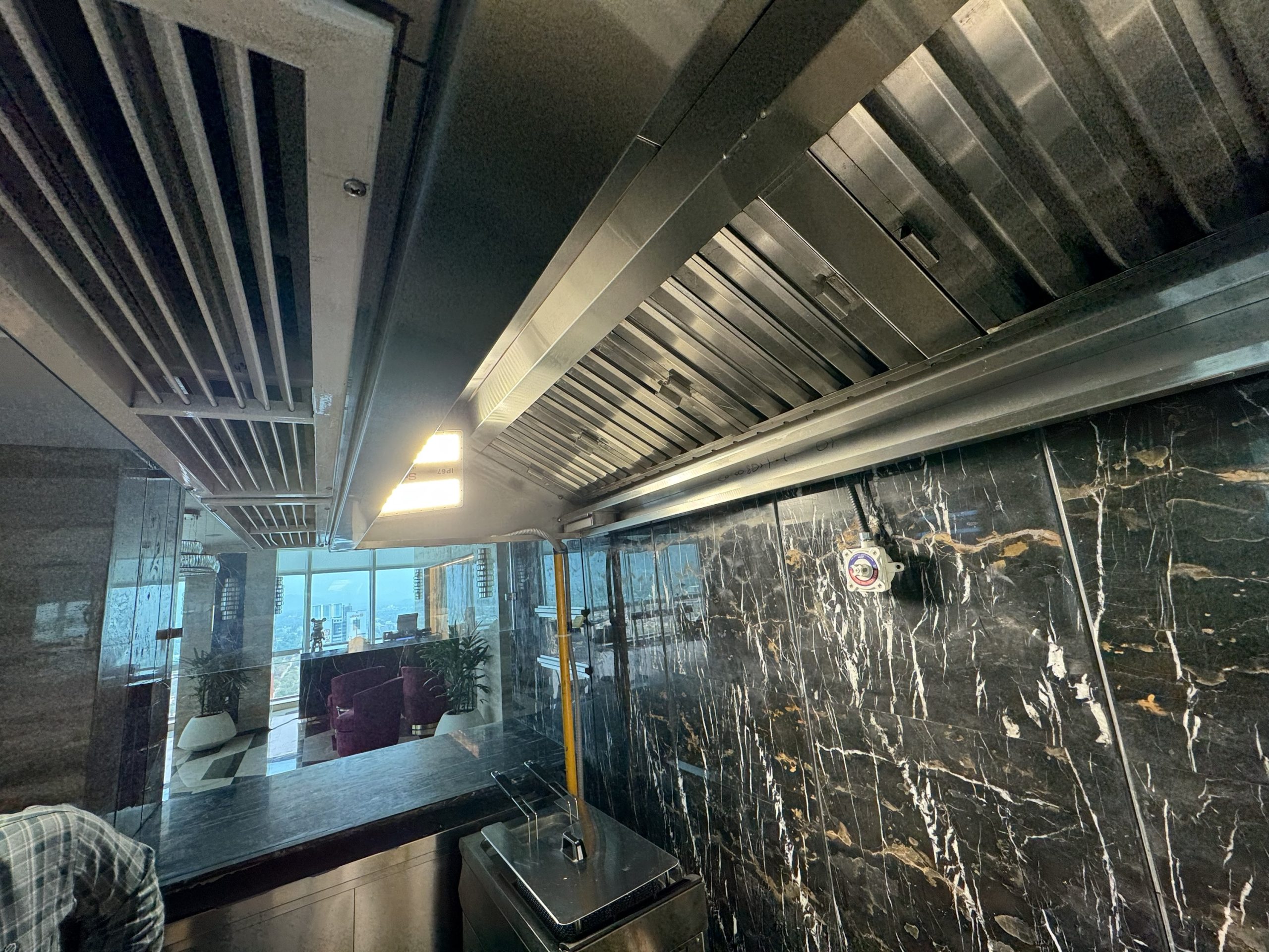 Exhaust Hood Wall Mounted — photo 6 of 9