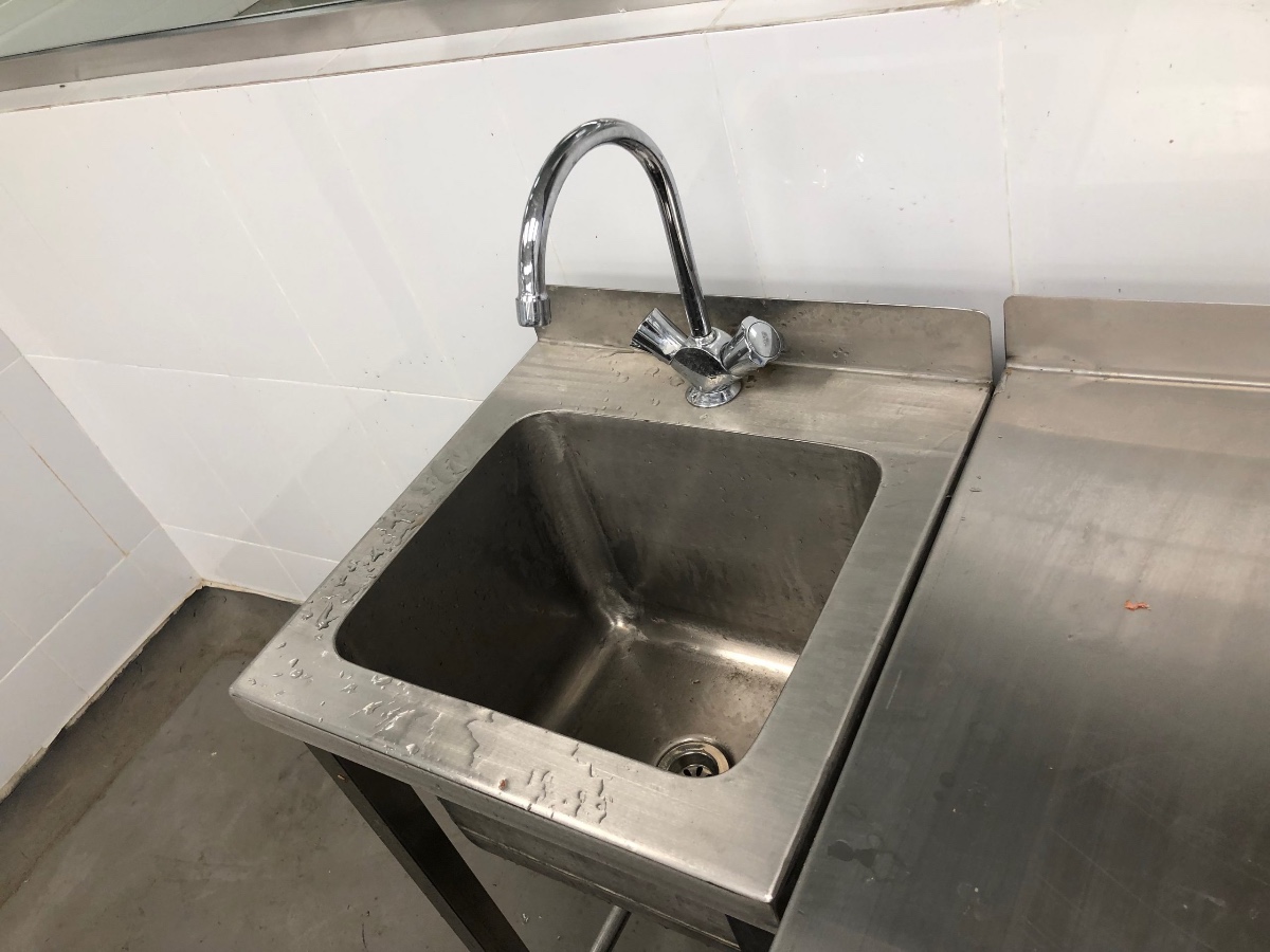 Hand Wash Sink — photo 7 of 7