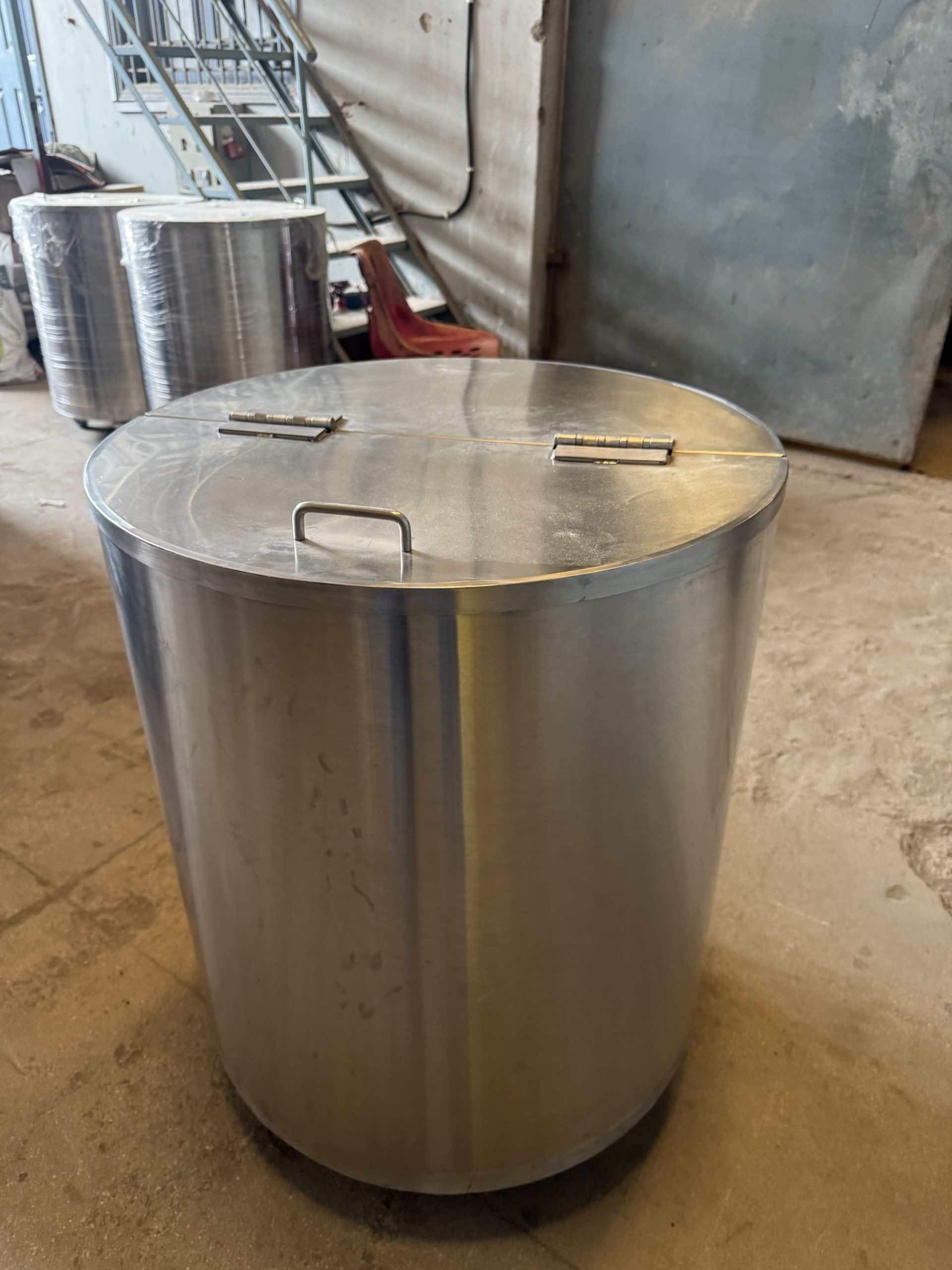 Stainless Steel Cylindrical Container – 25” Dia x 32” Height (with Half-Open Lid & Heavy-Duty Hinges) — photo 4 of 4