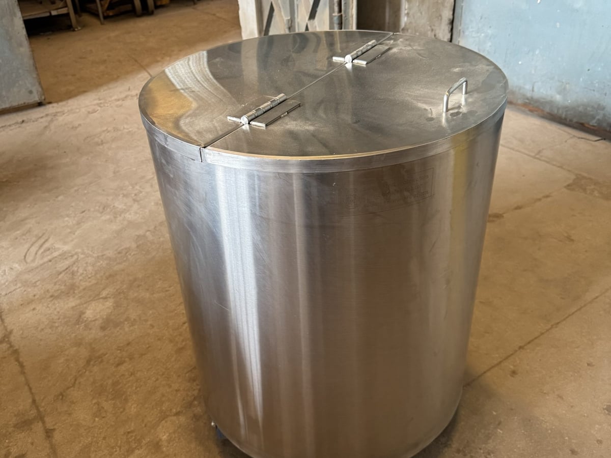 Stainless Steel Cylindrical Container — photo 3 of 6