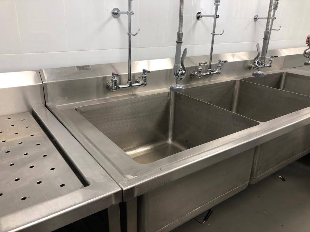 Triple Bowl Sink Table — photo 3 of 6